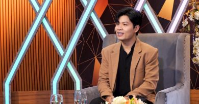 Nam nhạc sĩ suốt ngày bị hiểu lầm là ‘cụ’, nay viral với sáng tác về đất nước đầy tự hào