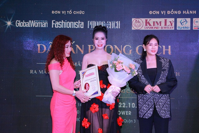 Hoa hậu Sắc đẹp Hoàn vũ Nguyễn Thanh Hằng được bổ nhiệm làm chủ tịch câu lạc bộ Fashionista