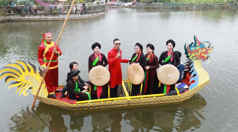 Lễ hội truyền thống chùa Kim Sơn ‘chạm trái tim của từng người đi hội’