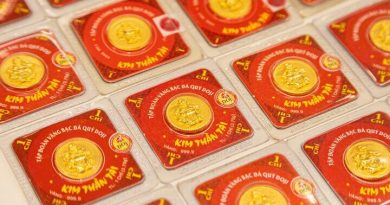 Giá vàng hôm nay 19/6: Tiếp tục lao dốc không phanh