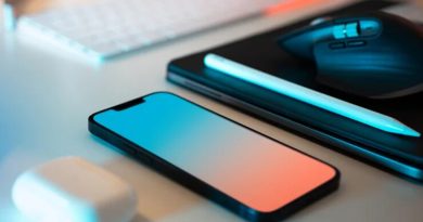 iPhone có gì khiến Apple bán với giá cao hơn iPad?
