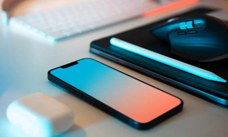 iPhone có gì khiến Apple bán với giá cao hơn iPad?